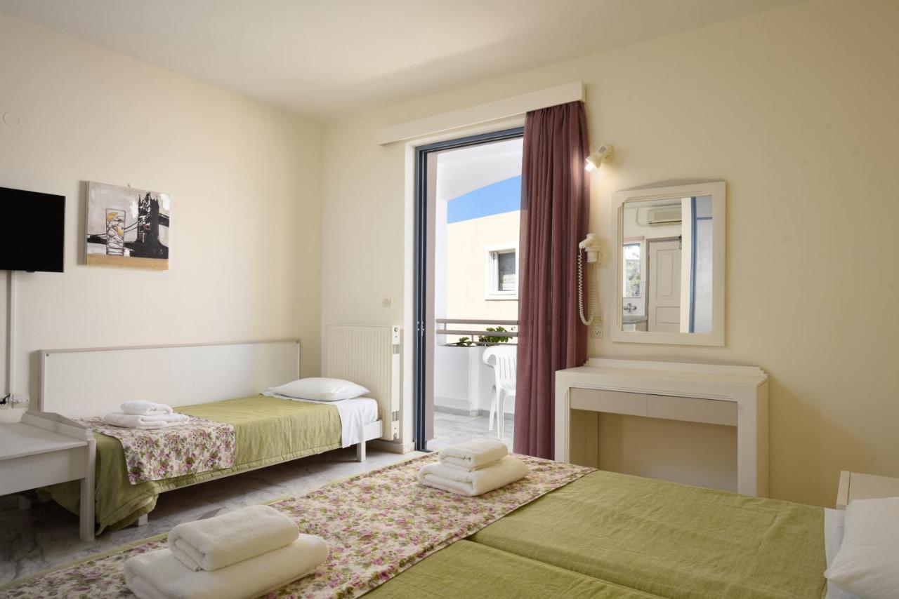 بلاتانيز Ariadne Hotel الغرفة الصورة