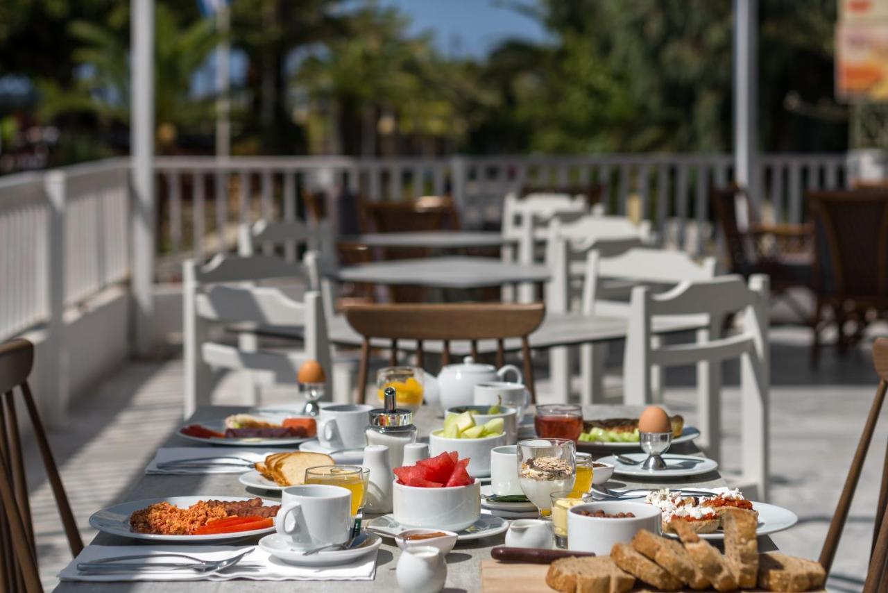 بلاتانيز Ariadne Hotel المظهر الخارجي الصورة